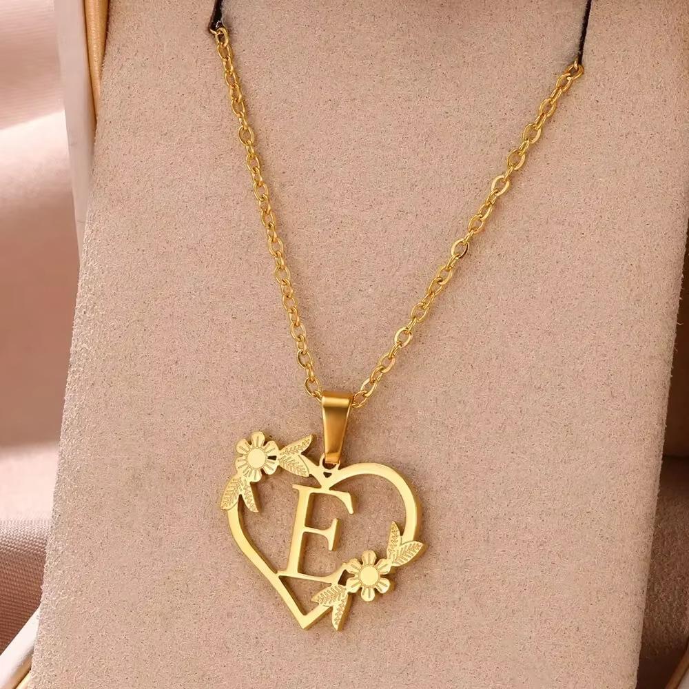 New English Alphabet Heart Pendant Gold Flower Premium Titanium Steel Gold Plated Necklace Clavicle Chain Fresh Woman