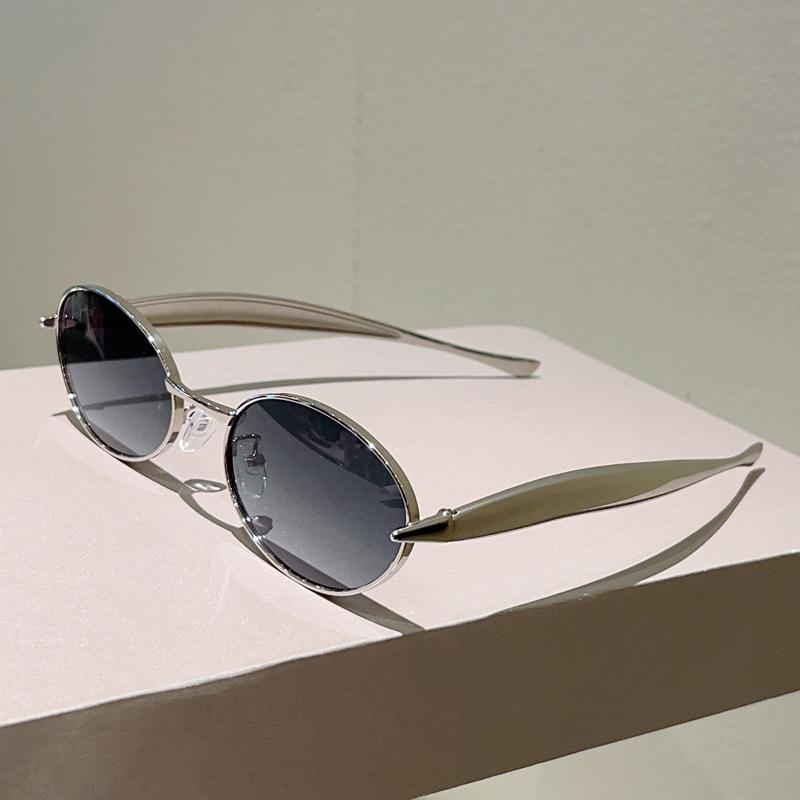 Vintage Oval Sunglasses Women Men Retro Fashion Shades Trendy Brand Design Casual Outdoor Sun Glasses