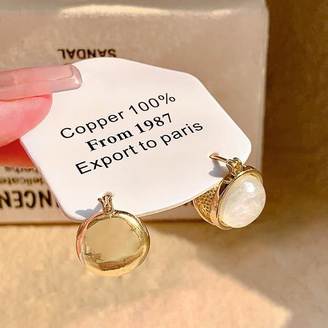 

Retro Imitation Pearl Mother Double-Sided Earrings for Women Ladies French Style High-End Hoop Earrings Buckle Jewelry Wholesale