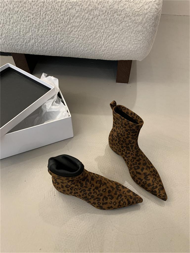 Pointed Korean Version of Short Boots Women's Sleeve Square Heel Women's Boots Thick Heel Thin Boots Niche Design High Heel Martin Boots