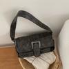 Niche Retro Underarm Bag, Single-shoulder Bag Versatile Small Square Bag Fashionable Crossbody Bag