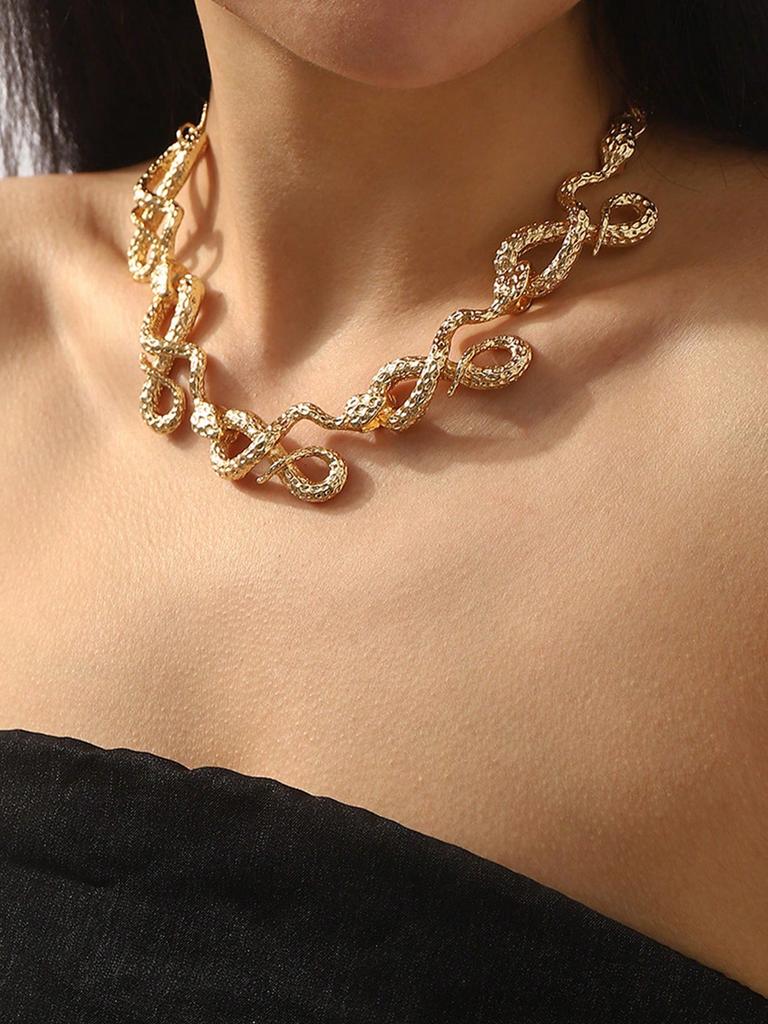 عقد عصري لمجوهرات النساء