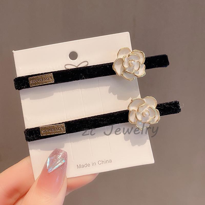 

Роскошная черная заколка для волос с жемчугом и камелией для женщин