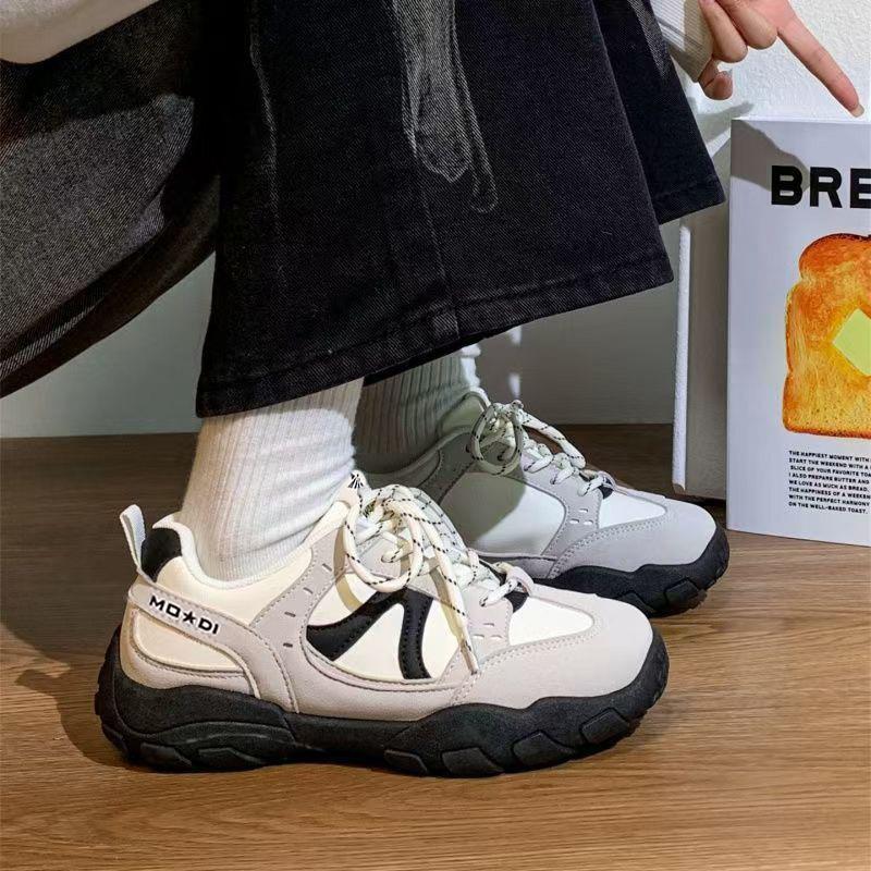 2026 Spring Melad Thick soled German Training Shoes for Women, Popular Small Personal Travel and Leisure Dad Shoes