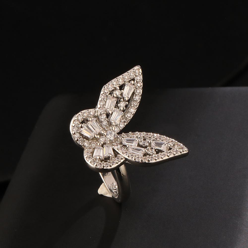Customized Light Luxury Retro 18K Gold Plated Copper Zircon Butterfly Ring Ins Cold Wind Adjustable Women Jewelry Gift