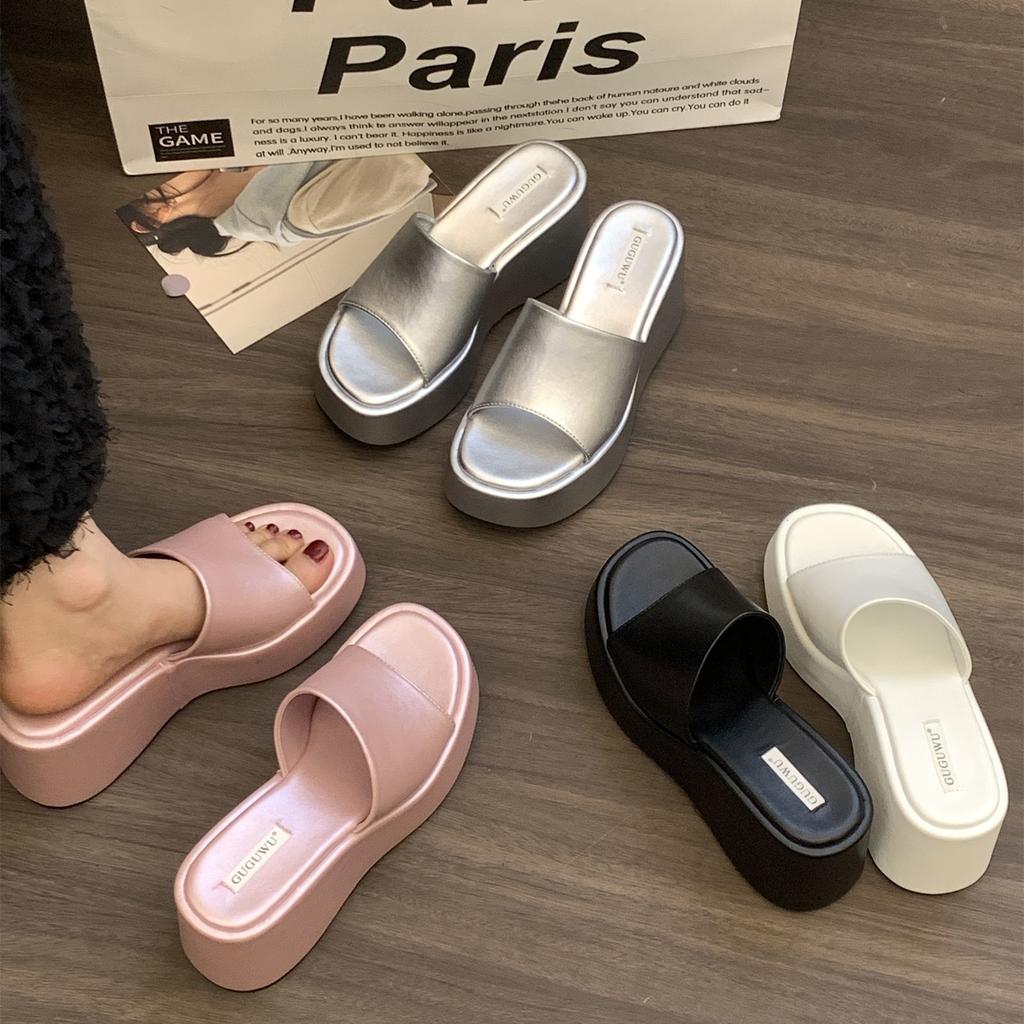 Internet celebrities thick-soled heel cool slippers women summer wear retro black high-heeled one-word drag fairy style sandals