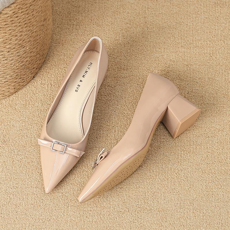 

G420-7 French pointed head 2025 autumn new thick heel rhinestone paint surface fashion Korean version temperament commuter shoes women 40 розовый