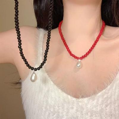 Wassertropfen-Perlenkette Damen neu beliebte Schlüsselbeinkette High-End Pulloverkette Halskette Accessoires Herbst und Winter