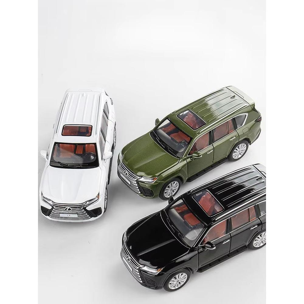 Jucărie mașină sport SUV Lexus LX600 1/32 1:32 JKM Model miniatural turnat sub presiune Vehicul iluminabil Roți fără roți Cadou pentru băieți și copii