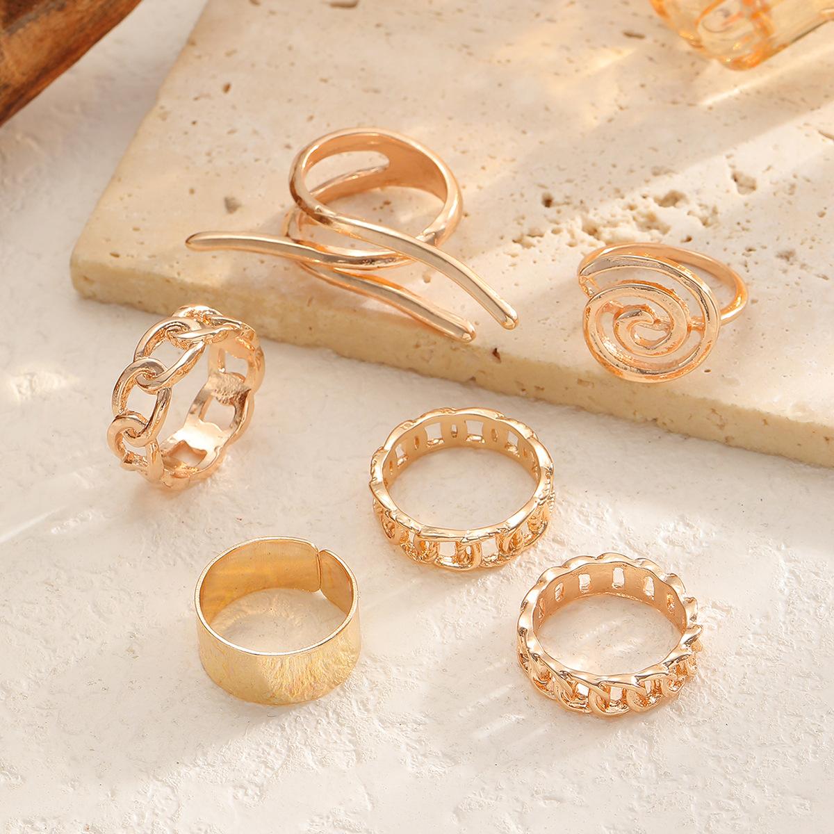 

Glossy plain ring, European and American jewelry, women s geometric modeling, electroplating wind, personalized joint ring set.
