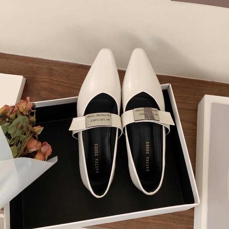 Fashion 2025 New Retro Square Toe High-heeled Flat Shoes with A Single Line and Shallow Mouth Patent Leather Mary Jane Shoes