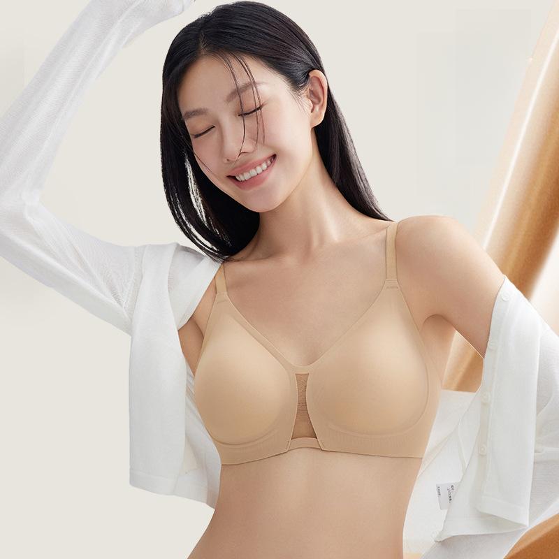 Invisible Lingerie Women's Soft Support Invisible and Seamless Bra Gathering Bra Push Up Bra