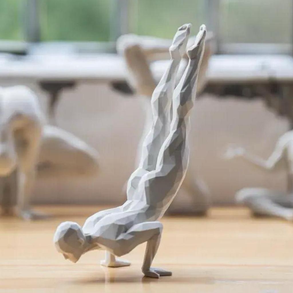 3D Yoga Pose Figurine – Male Plastic Desktop Ornament for Home & Office Decor