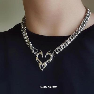Hip Hop Thorn Heart Choker Necklace For Man Titanium Steel Chain Pendant Necklace Unisex Street Accessories Wholesale