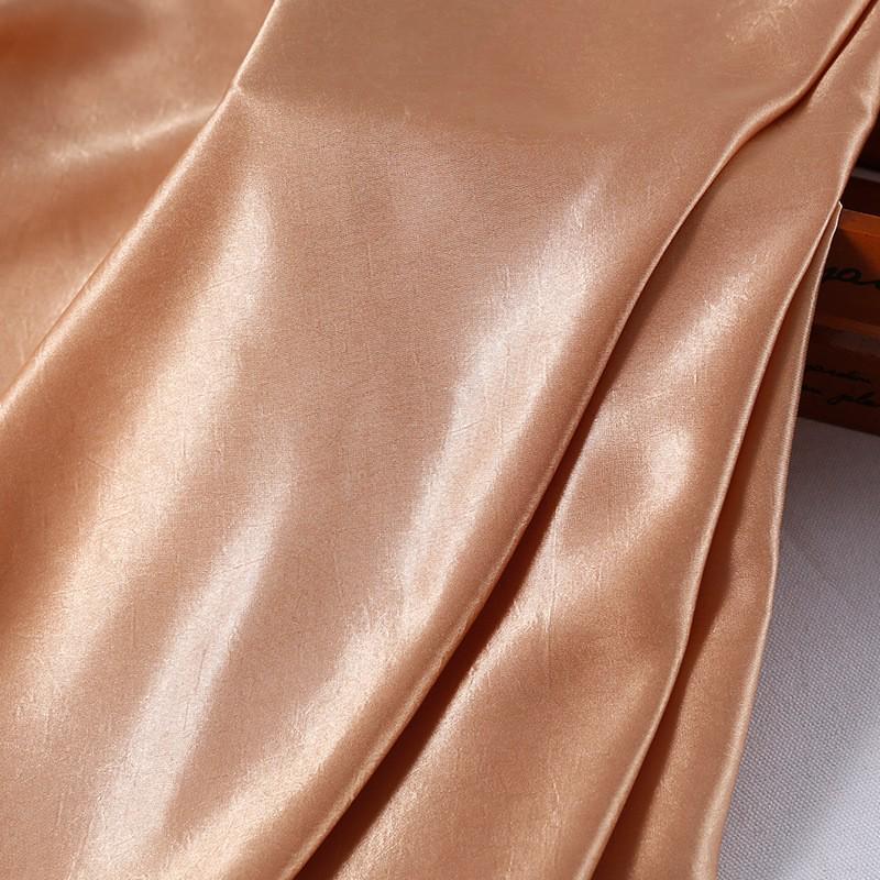 115GSM Polyester Pleated Faux Acetate Satin Fabric for Summer Dress or Blouse