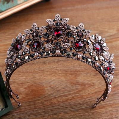 Baroque Retro High End Large Bridal Crown Bridal Jewelry Boutique Headdress Handmade Crystal Wedding Headdress