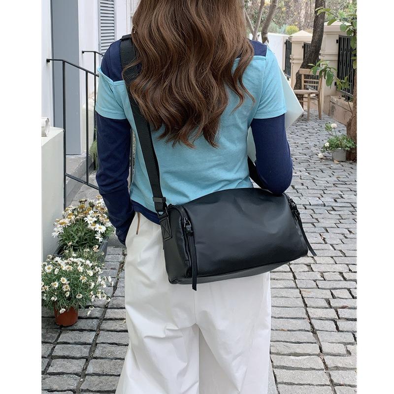 

Waterproof Crossbody Bag Cylinder Bag Sports and Fitness Bag Single-shoulder Bag помаранчевий