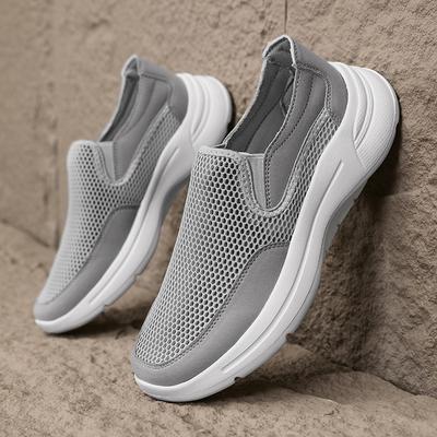 Men's Breathable Sports Casual Shoes Mesh Upper Soft Bottom Dad Store Mid-Aged And Elderly Walking Shoes Low Heel Slip-On