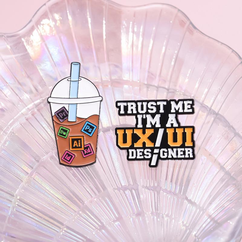 Creative Design Office Accessories Cute Cartoon Character Brooches For Personal Style