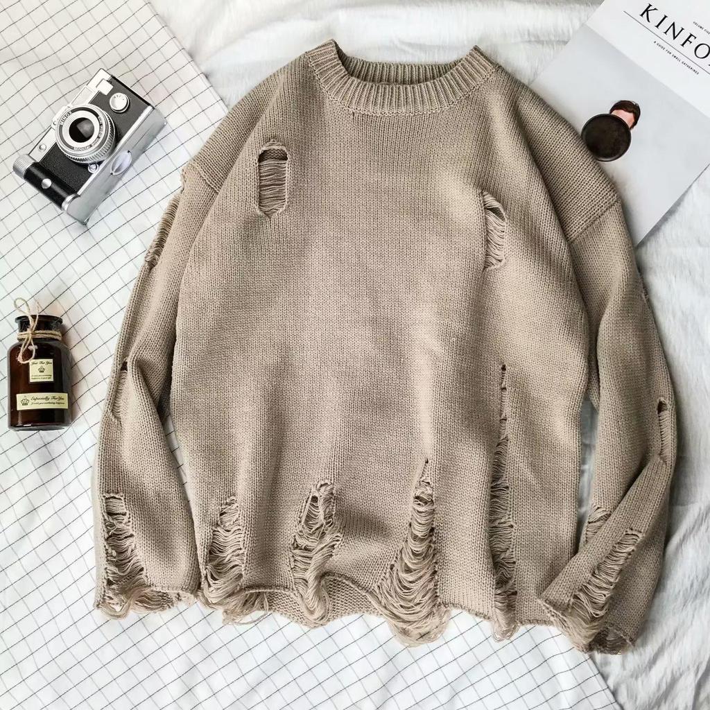 Men's 2023 Autumn/Winter Loose Round Neck Sweater - Casual, High-End, Simple Style for Couples