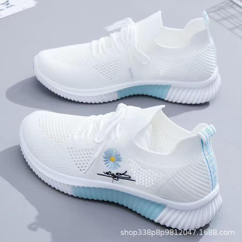 Flying knitting little white shoes small fresh girl tide shoes sports shoes running shoes single shoes casual shoes versatile women's shoes