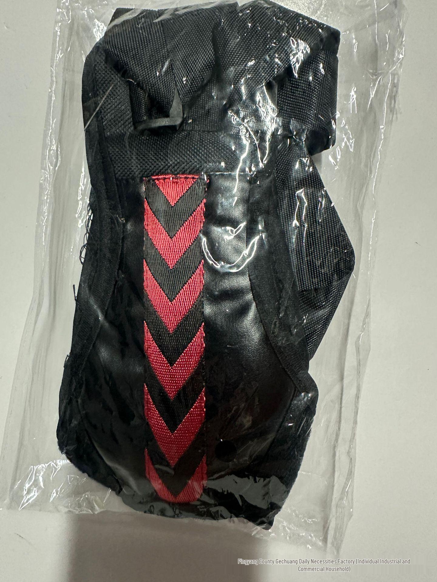 

Регулируемый корректор осанки для спины и плеч и поддержка ключицы One Size красный