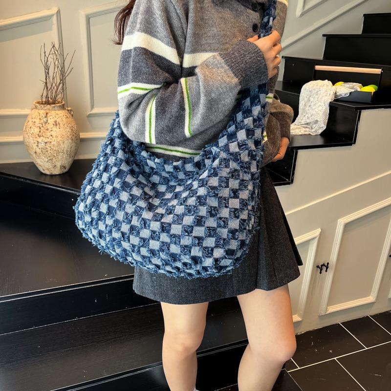 Retro Denim Messenger Bag Niche Checkerboard Fashion Dumpling Bag Casual Shoulder Bag Burr Cloth Bag