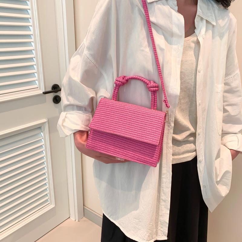 Stylish Grid Pattern Handbag 2024 Spring Collection High-grade Small Square Bag