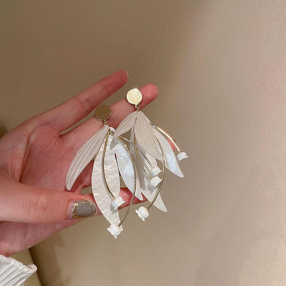 

Ins Eleagnt Leaf Tassel Acrylic Women Dangle Earrings Flower Drop Earrings Korean Stud Earrings