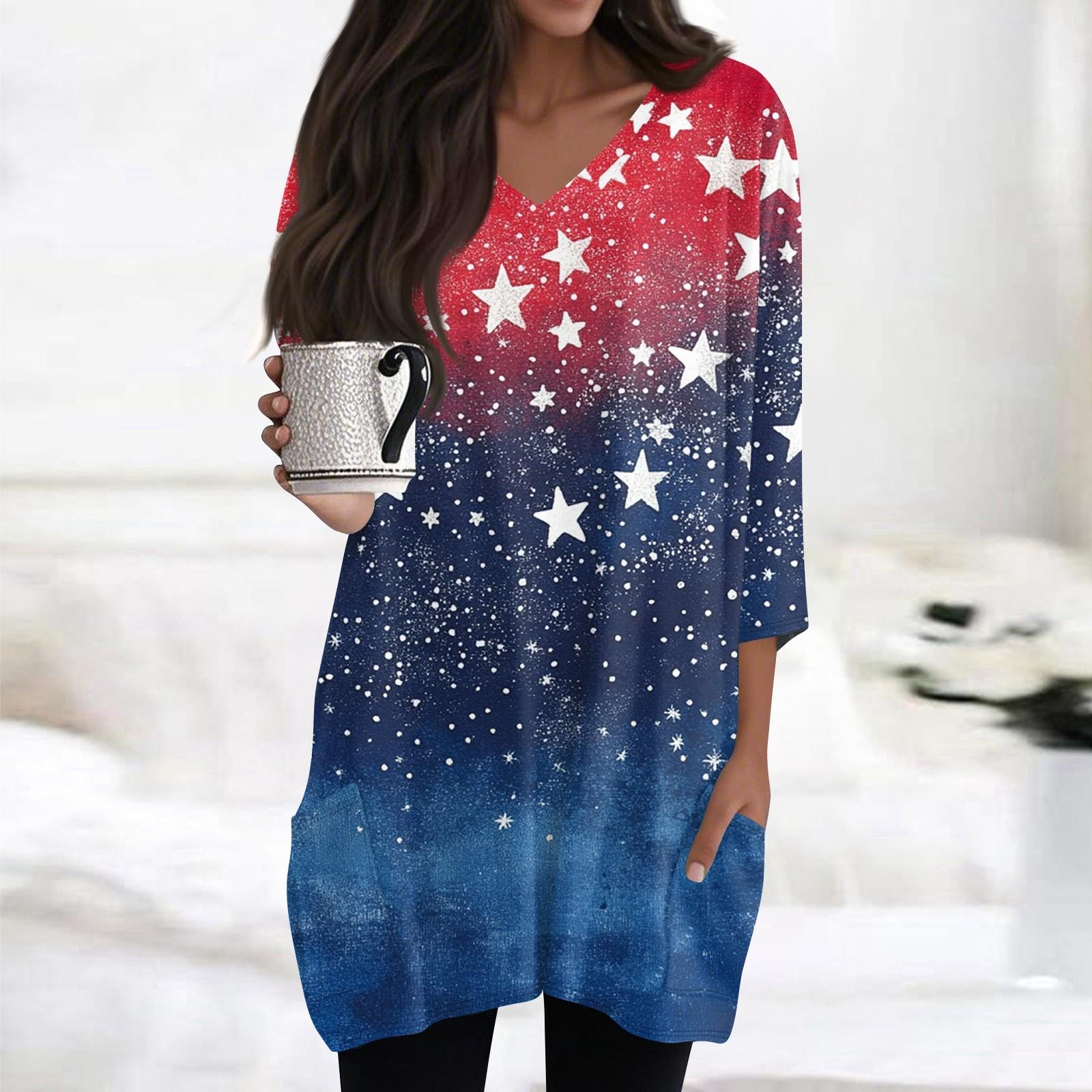 

Женские топы с V-образным вырезом и рукавом 3/4, блузки, повседневные рубашки средней длины, модные туники с принтом «День независимости» и карманами XXL