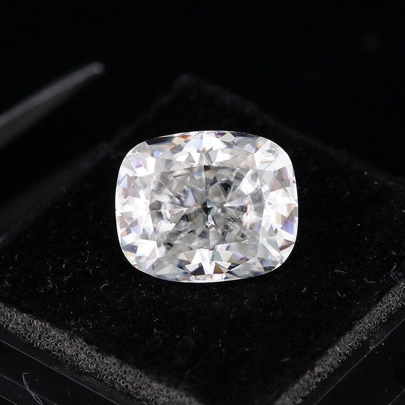 Large Carat White Flower-Cut Square Moissanite Loose Stone for Jewelry 4*6mm 0.70 carat белый