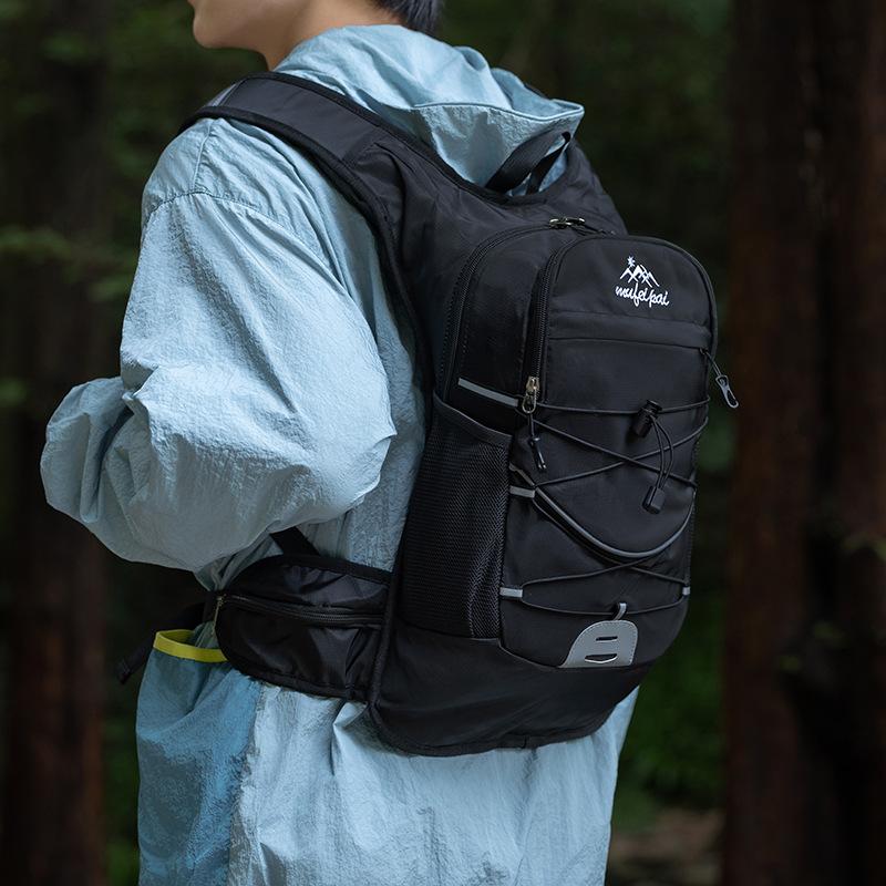 Outdoor Mountaineering Bag, Lightweight and Water-resistant Backpack, Travel Burden Reduction and Comfortable Backpack
