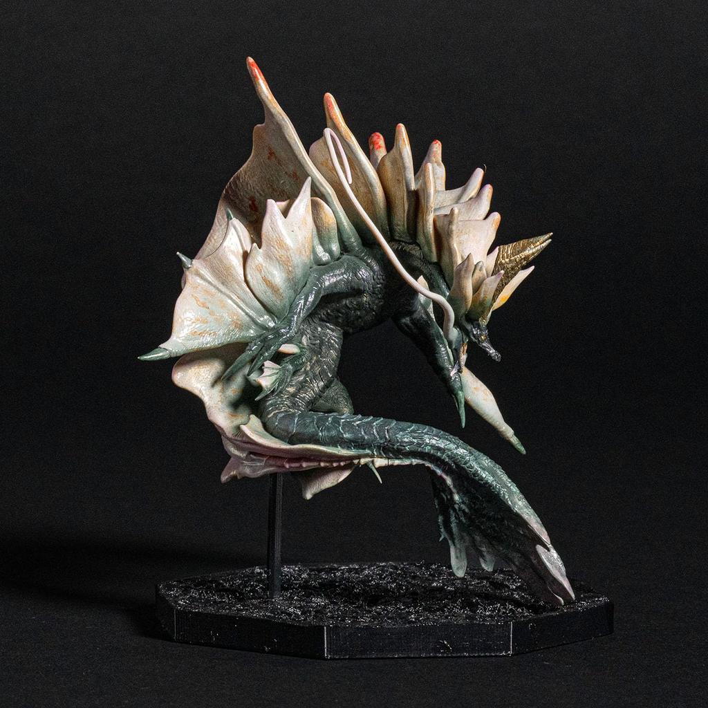 Capcom Monster Hunter FIGURE BUILDER CUBE MONSTER HUNTER Storm Dragon Amatsumagatsuchi Approx. H137 x W126 x D132mm Made of PVC ABS