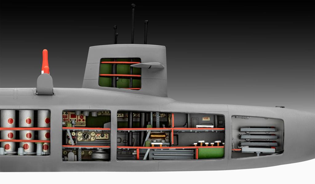 German Revell 1/253 SSB Abraham Lincoln (Cutaway Model) Plastic Model Kit 05185 (Submarine)