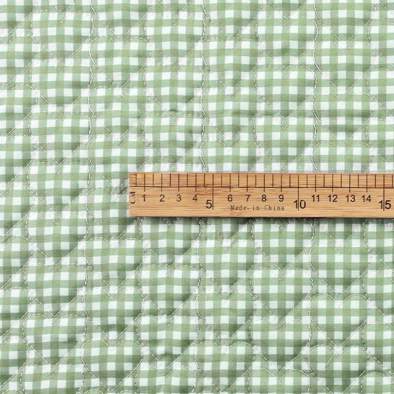 0.5/1/2 Yards Pure Cotton Grid Quilted Cotton Fabric for Winter Coat Gloves Pet Beds Makeup Bags Handmade DIY Clothing Fabrics