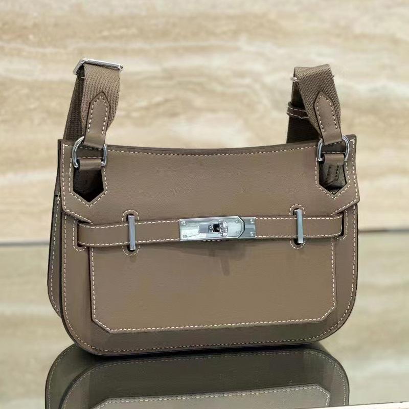 New Jypsiere Bag Swift Mini Gypsy Calf Leather Mini Shoulder Bag Goods
