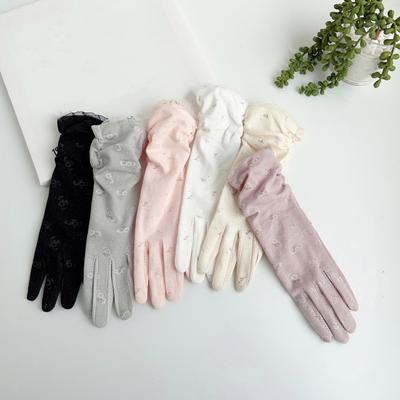 1 paio di guanti da guida con stampa floreale antiscivolo sul palmo della mano, cuciture in pizzo, polso esteso, per ragazze, protezione solare, guanti da equitazione, accessori da ciclismo