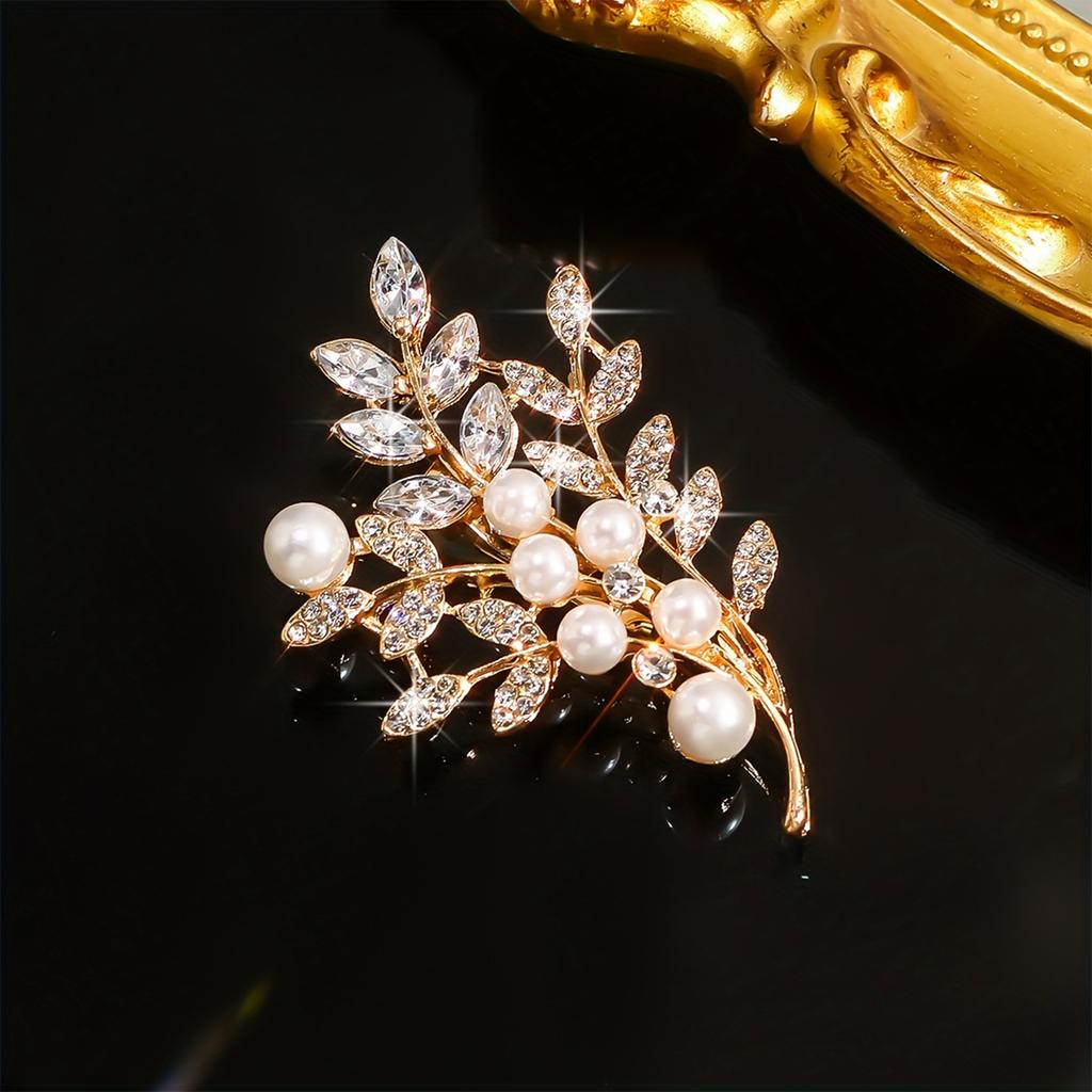 Fashion Pearl Flower Leaf Brooch Crystal Rhinestone Pin Elegant Floral Design Accessory for Women and Girls Suitable for Various Occasions