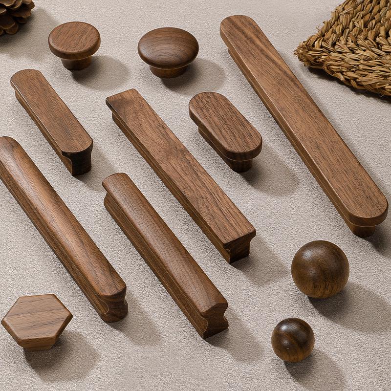 Maniglia per armadio minimalista giapponese in legno massello con impugnatura in noce