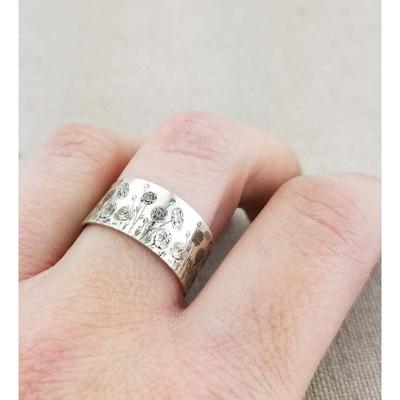 1Pc Fashionable Retro Flower Wide-faced Ring, Fashionable Daily Wear Ring