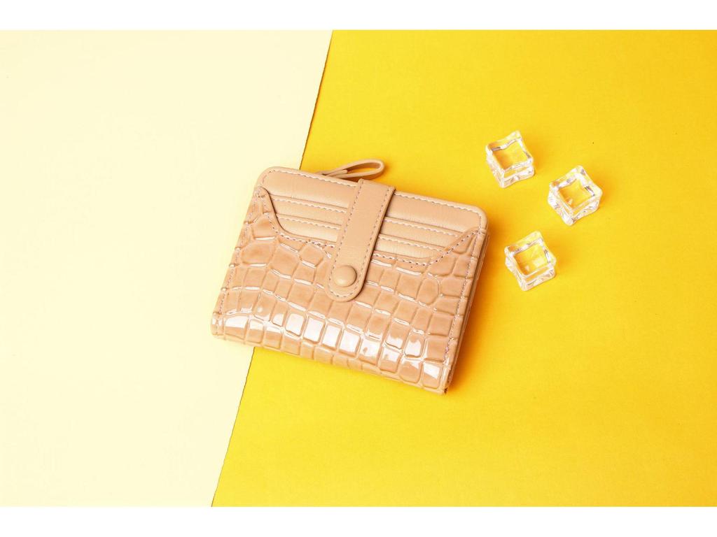 2024 Women's High-End Stone Pattern Wallet: Short, Solid Color, Multi-Card Slot, Multi-Function Coin Purse.