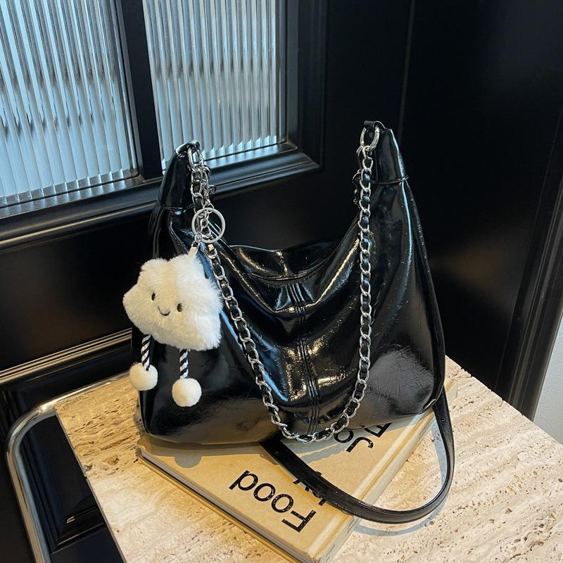 Bag Women's New Shoulder Bag Large Capacity Tote Bag Commuter Fashion Messenger Bag