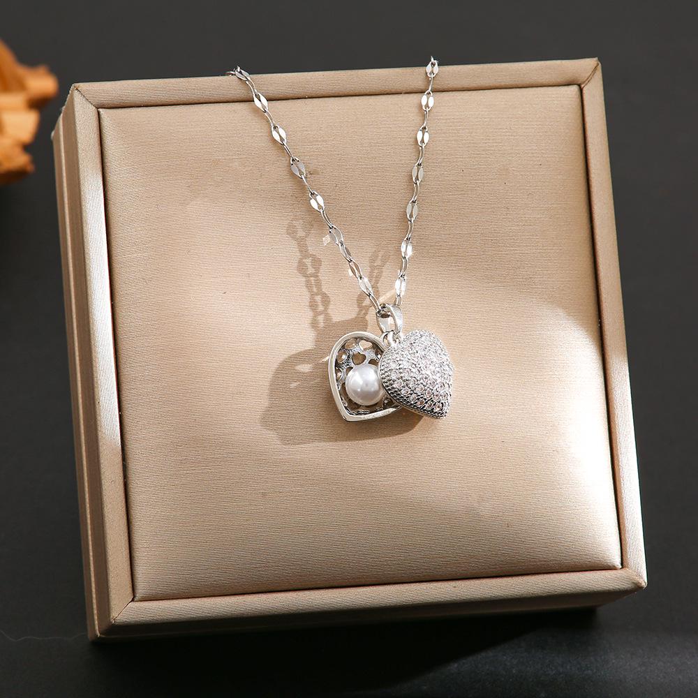 Women's Silver Titanium Steel Necklace with Micro-Inlaid Zircon - Elegant, Durable Clavicle Chain Jewelry