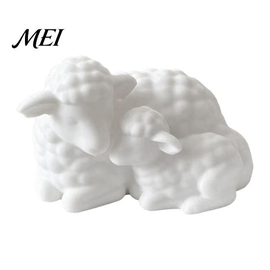 Durable Sheep Figurine 3D Printed Mother and Baby Figurine, Soft White Desk Decor, Wool Texture Model Cute Animal Shelf Ornament, Heartwarming теплый белый