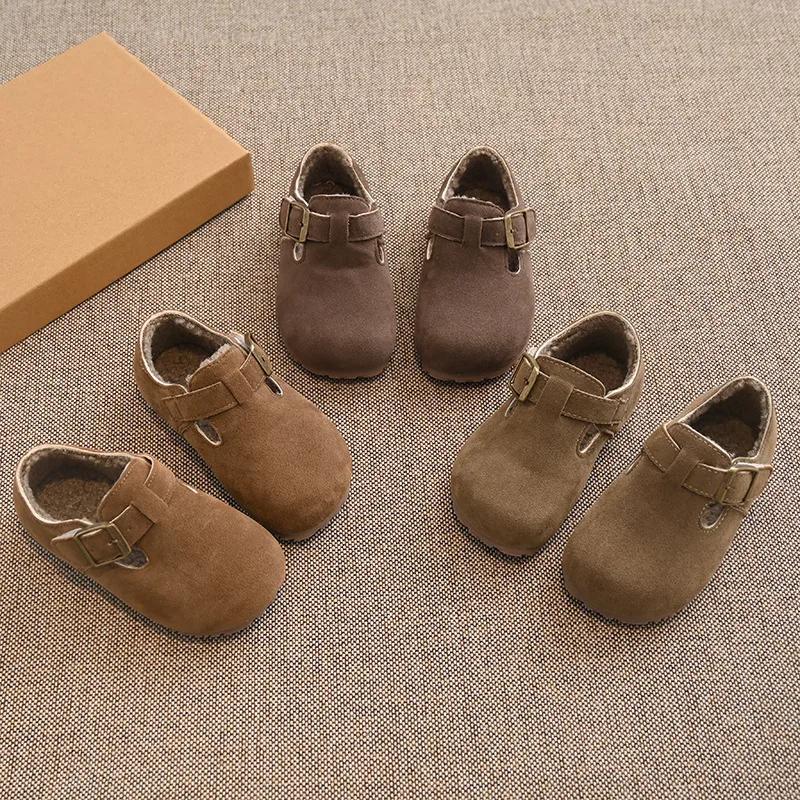Children Flat Shoes Suede for Winter Kids Moccasins Non-slip Soft Sole New Boys Girls Leather Shoes Warm Retro Trendy