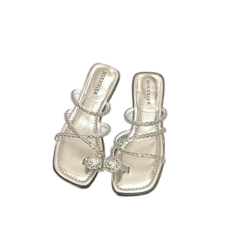 New Style Shoes: Fashionable Sandals, Thick-soled, Anti-slip, People's Slippers, Women's Shoes