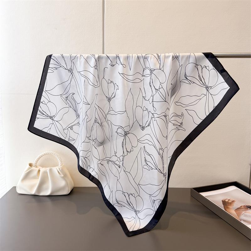 Luxury Simple Designer 70cm Square Scarves Women's Silk Scarf Spring and Summer Bandana Small Hairbands Foulard Shawl