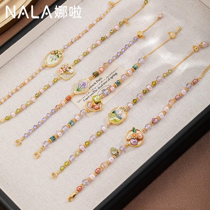 Handmade Floral Pearl Bracelet Women With Freshwater 18K Gold Plated Alloy Sweet Elegant Jewelry Accessory