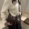 Vintage Solid Color PU Shoulder Underarm Bag for Women Textured Trendy Crossbody Bag Portable Hobo Handbag Purse