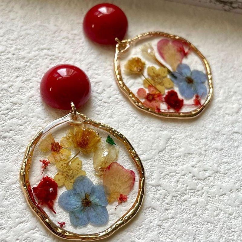

Niche Style Red round Female Amber Dried Flower Cute Earrings A0713 dried flower plant drop glue earrings